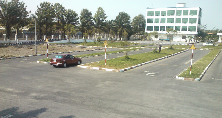 Bãi tập lái xe quận 12
